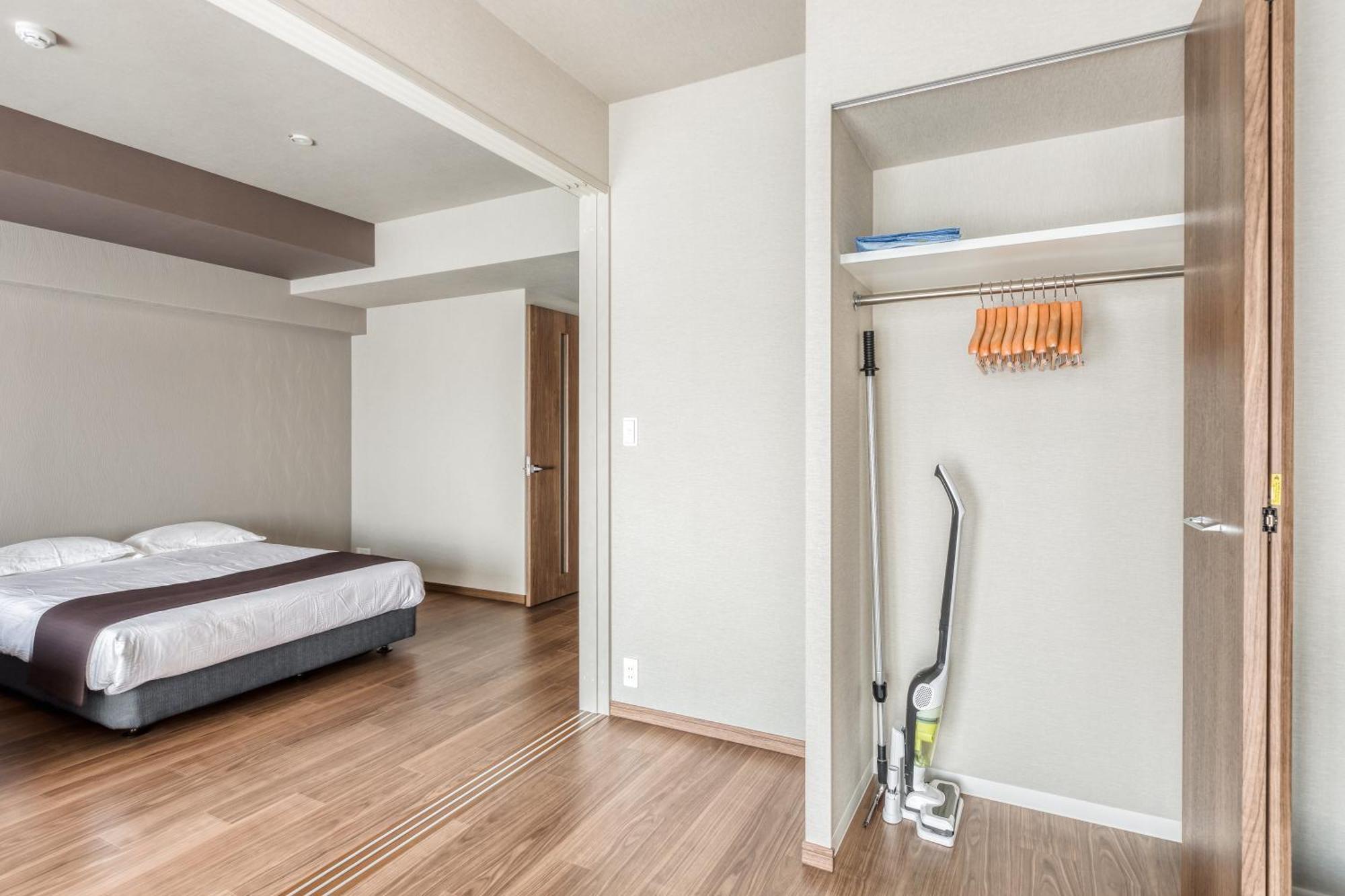 Ostay Shin-Osaka Hotel Apartment Номер фото